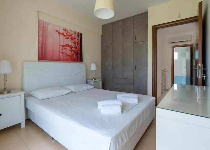 Dias Villa Leptokaryá