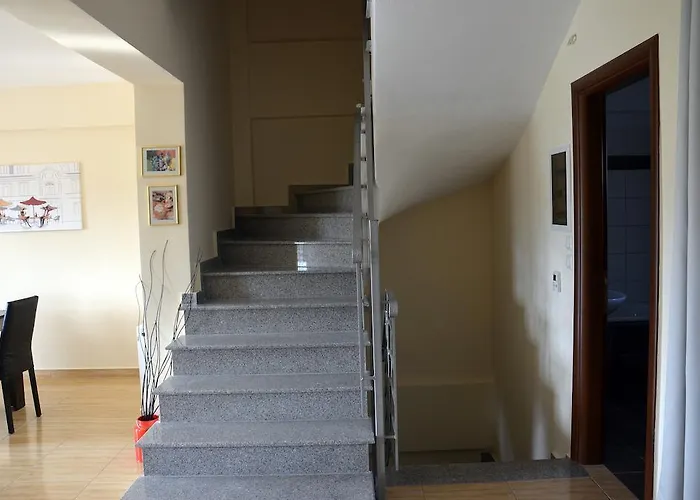 Villa Dias Leptokaryá